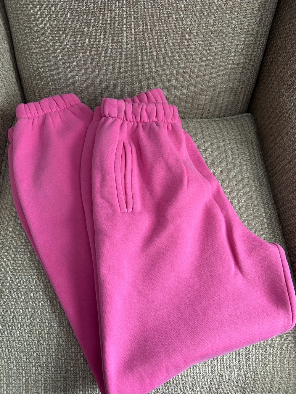 Tic Toc Pink Sweatpants. Size S